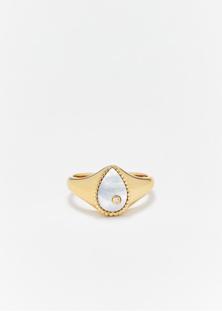 yvonne léon baby chevalière poire nacre or jaune