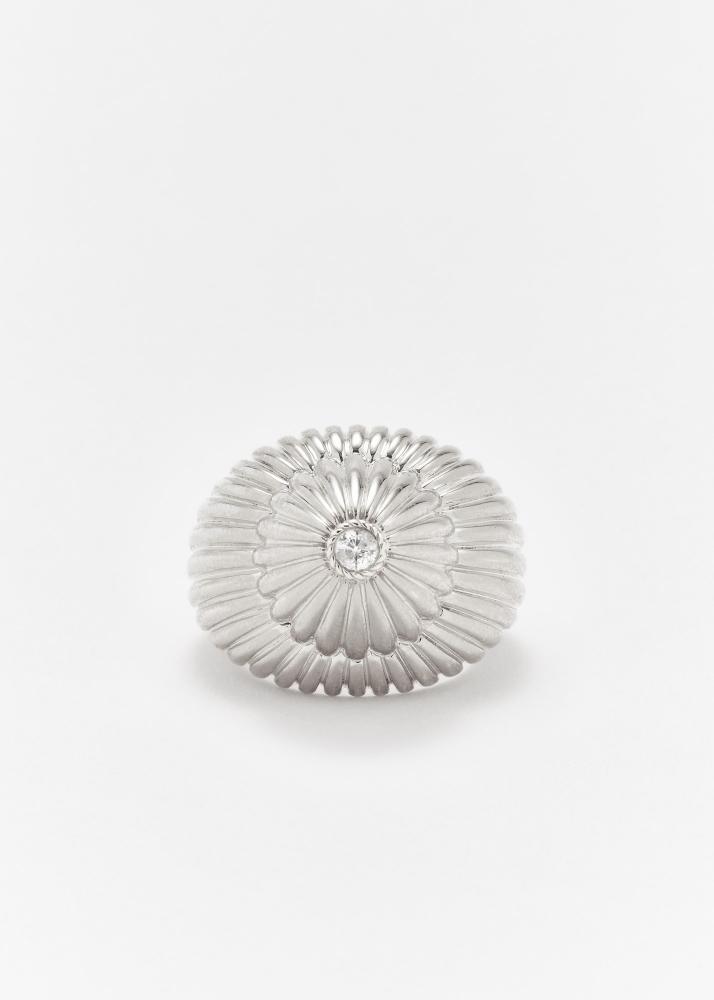 yvonne léon bague cannelee gm or blanc