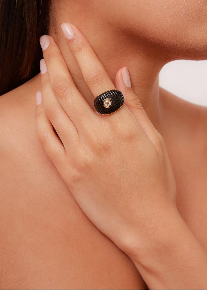 Yvonne Léon Bague Maxi Berlingot Onyx Or Jaune