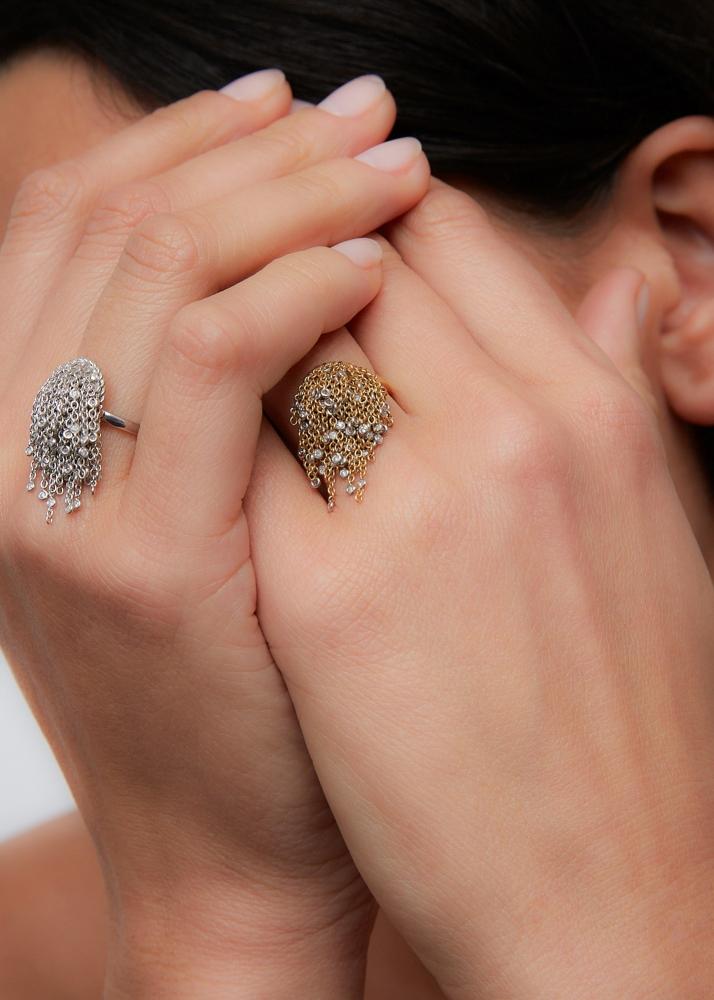 Yvonne Léon Bague Pompon Diamants Or Jaune