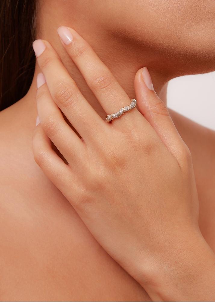 Yvonne Léon Bague Twistée Full Diamants Or Jaune