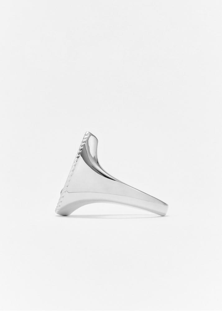 Yvonne Léon Chevalière Poire Gold Or Blanc