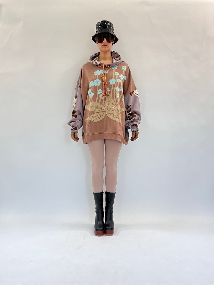 Yvonne Sporre Maxi Hood Sweat