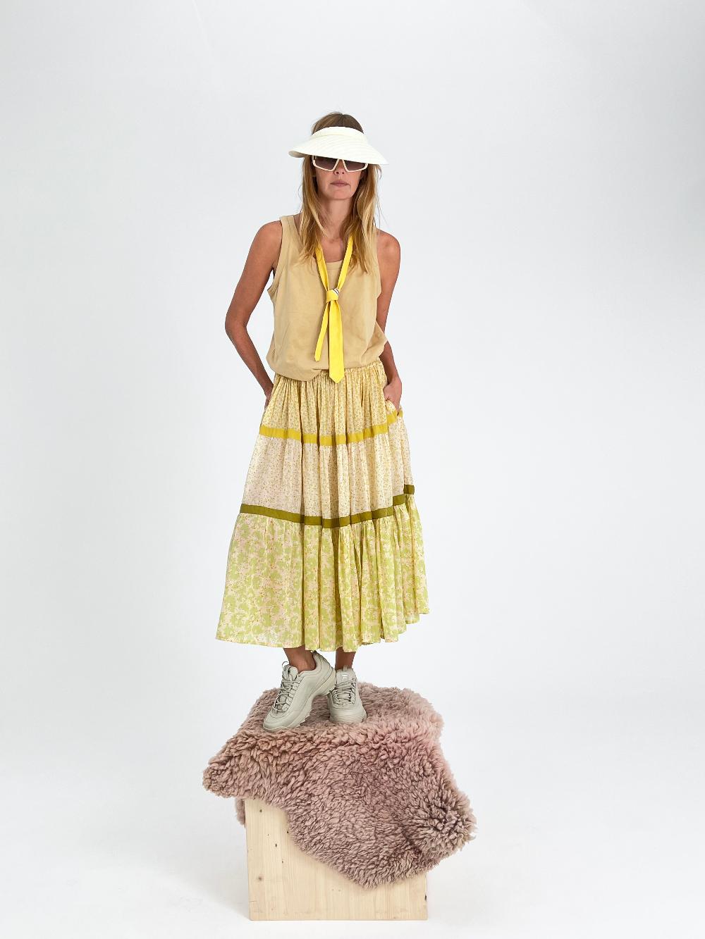 yvonne sporre Midcalf Skirt