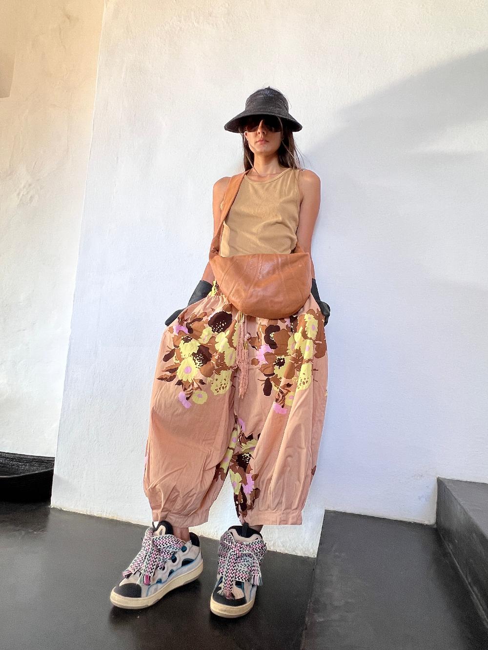 yvonne sporre New Balloon Jogging