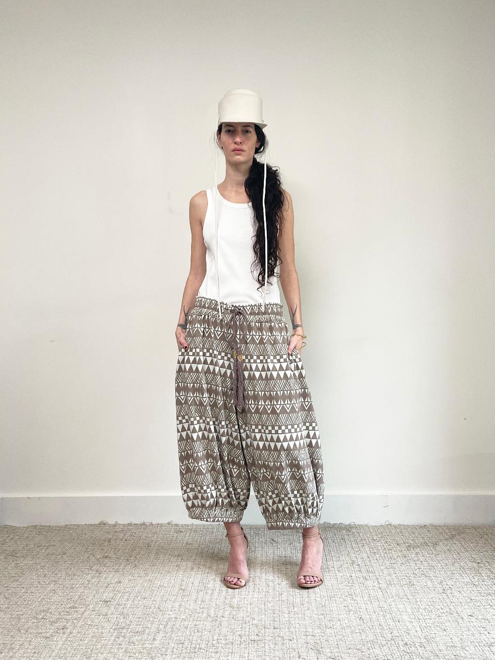 yvonne sporre New Balloon Jogging