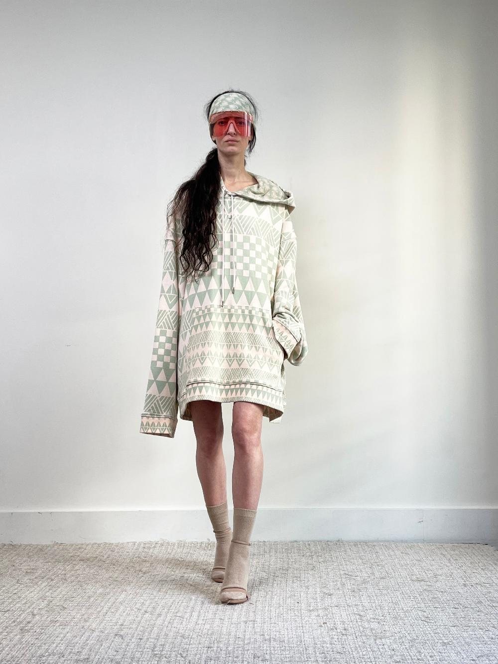 yvonne sporre Oversize Maxi Hood Sweat