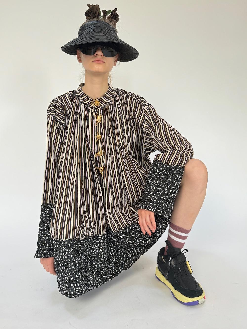 yvonne sporre Priest Mini