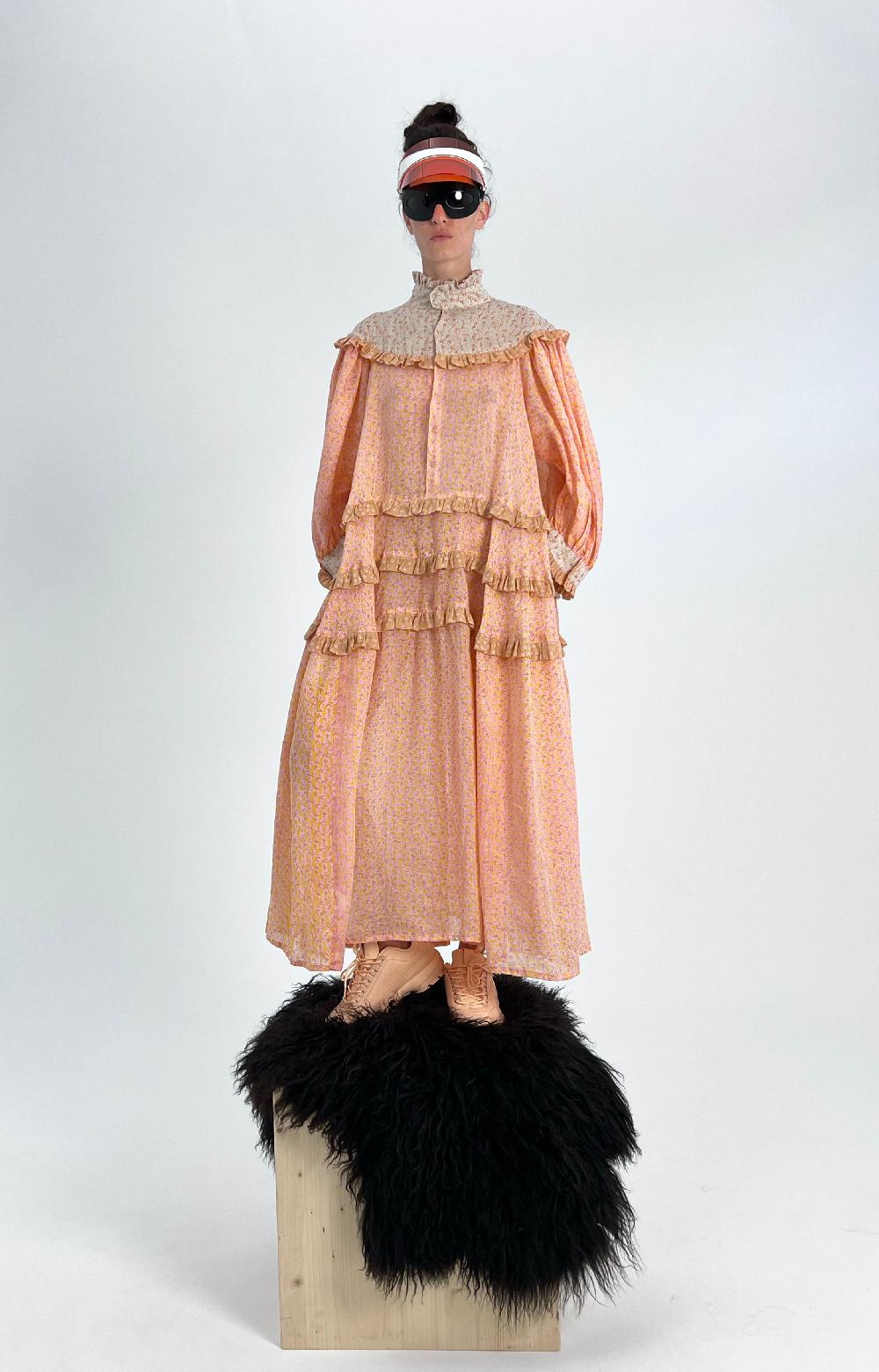 yvonne sporre Queen Victoria dress