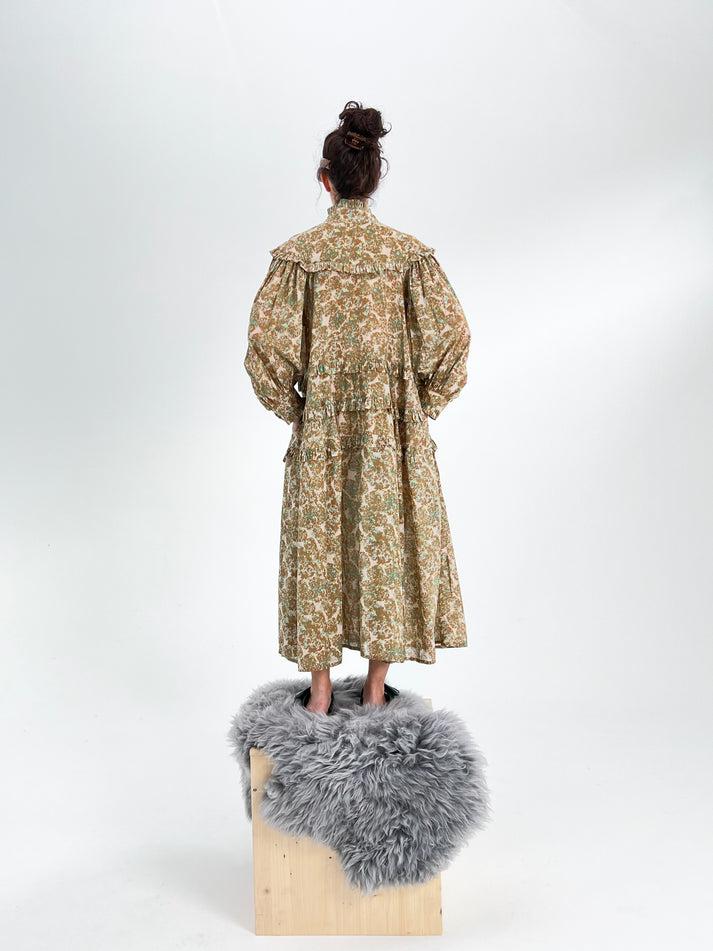 Yvonne Sporre Queen Victoria Dress