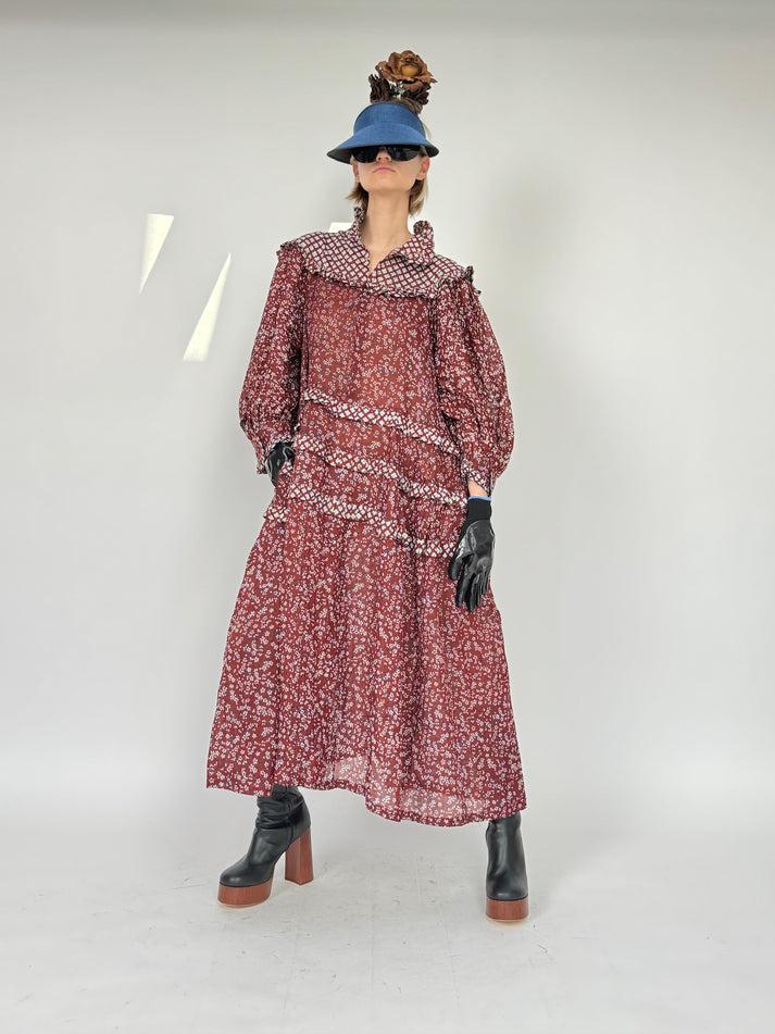 Yvonne Sporre Queen Victoria Dress