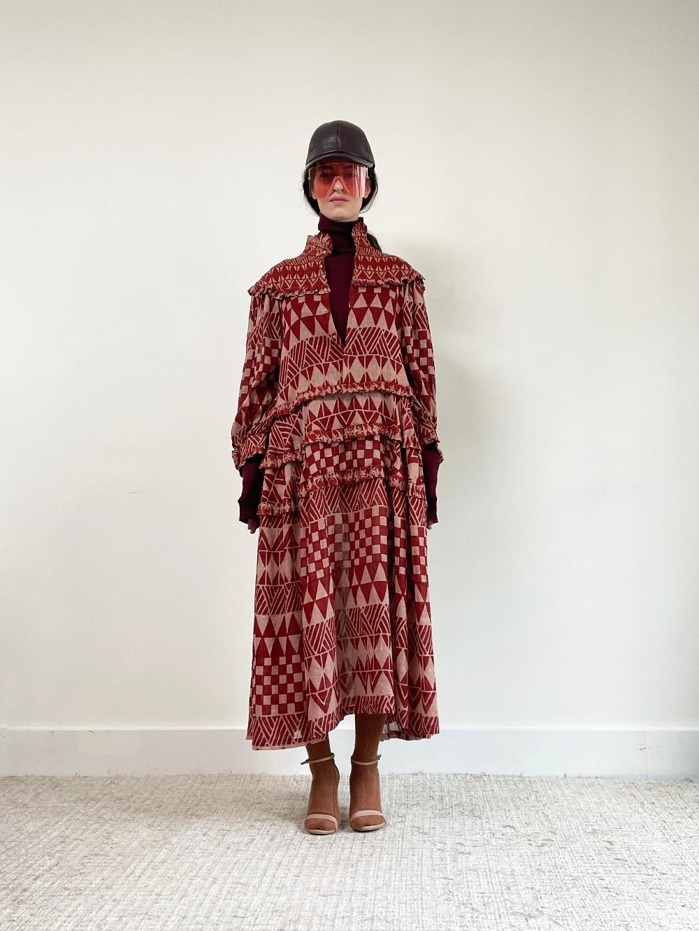 yvonne sporre Queen Victoria dress