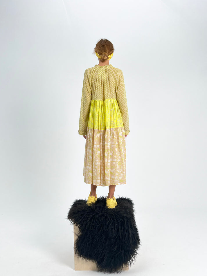 Yvonne Sporre Short To Knee