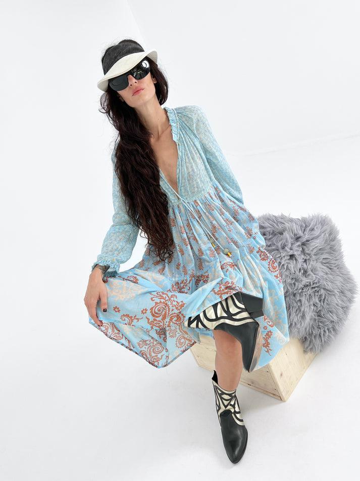 Yvonne Sporre Short To Knee