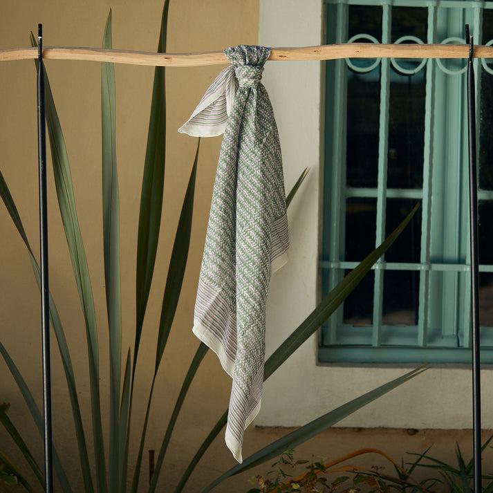 zen ethic Foulard Carré Madrague 100% Coton BIO - vert